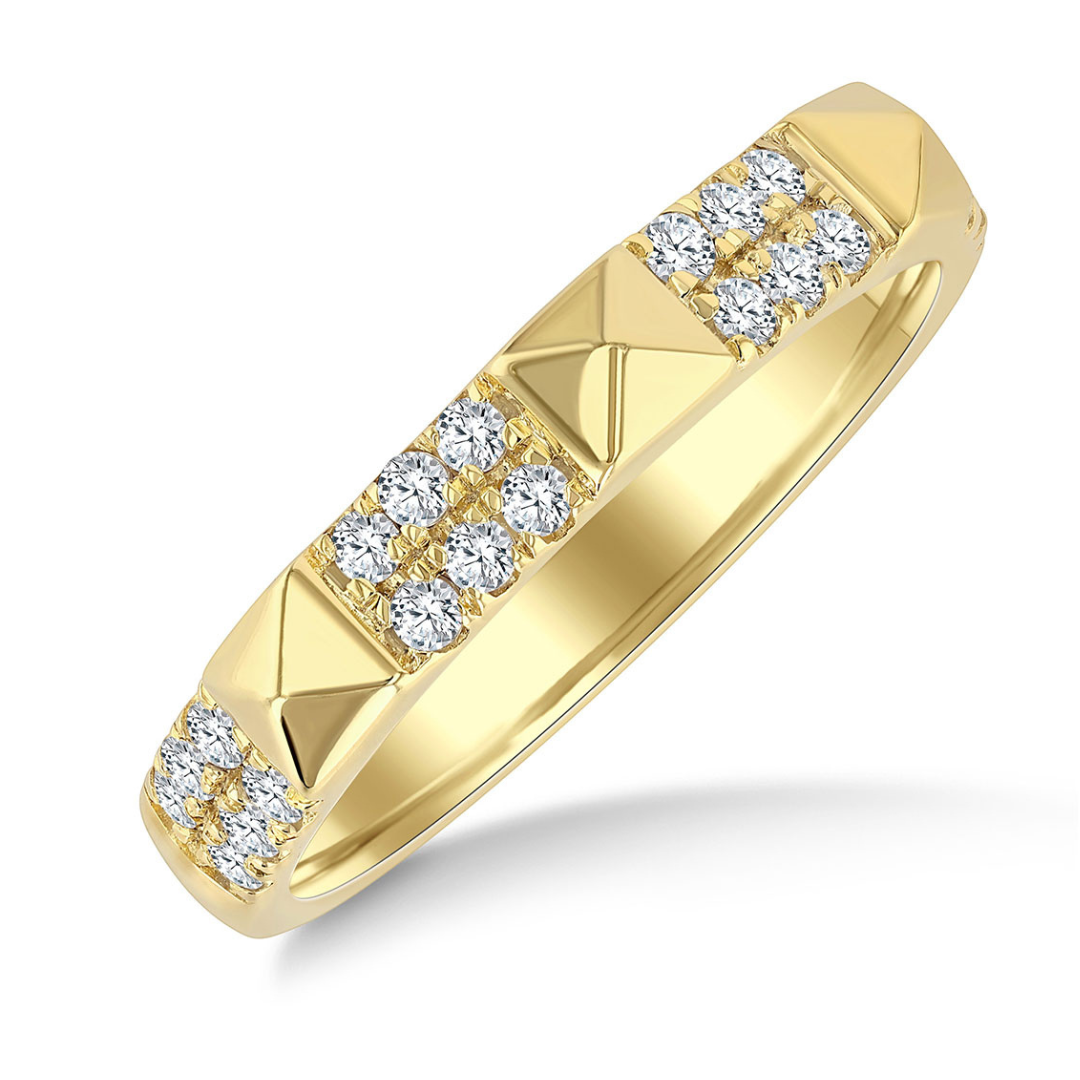 Pyramid Huggie Diamond Band