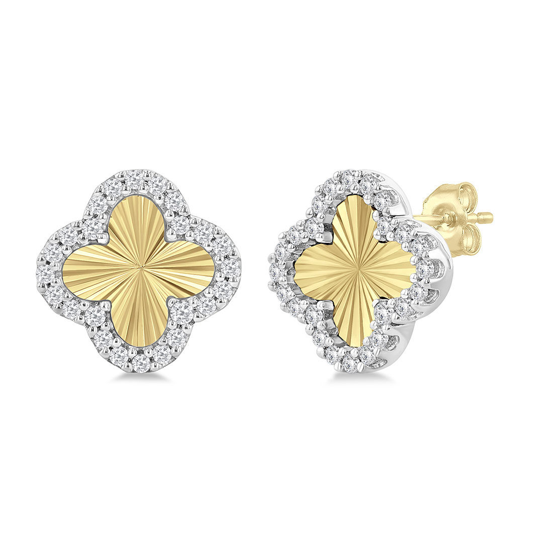 Fluted Texture 4-Leaf Clover Stud Earring