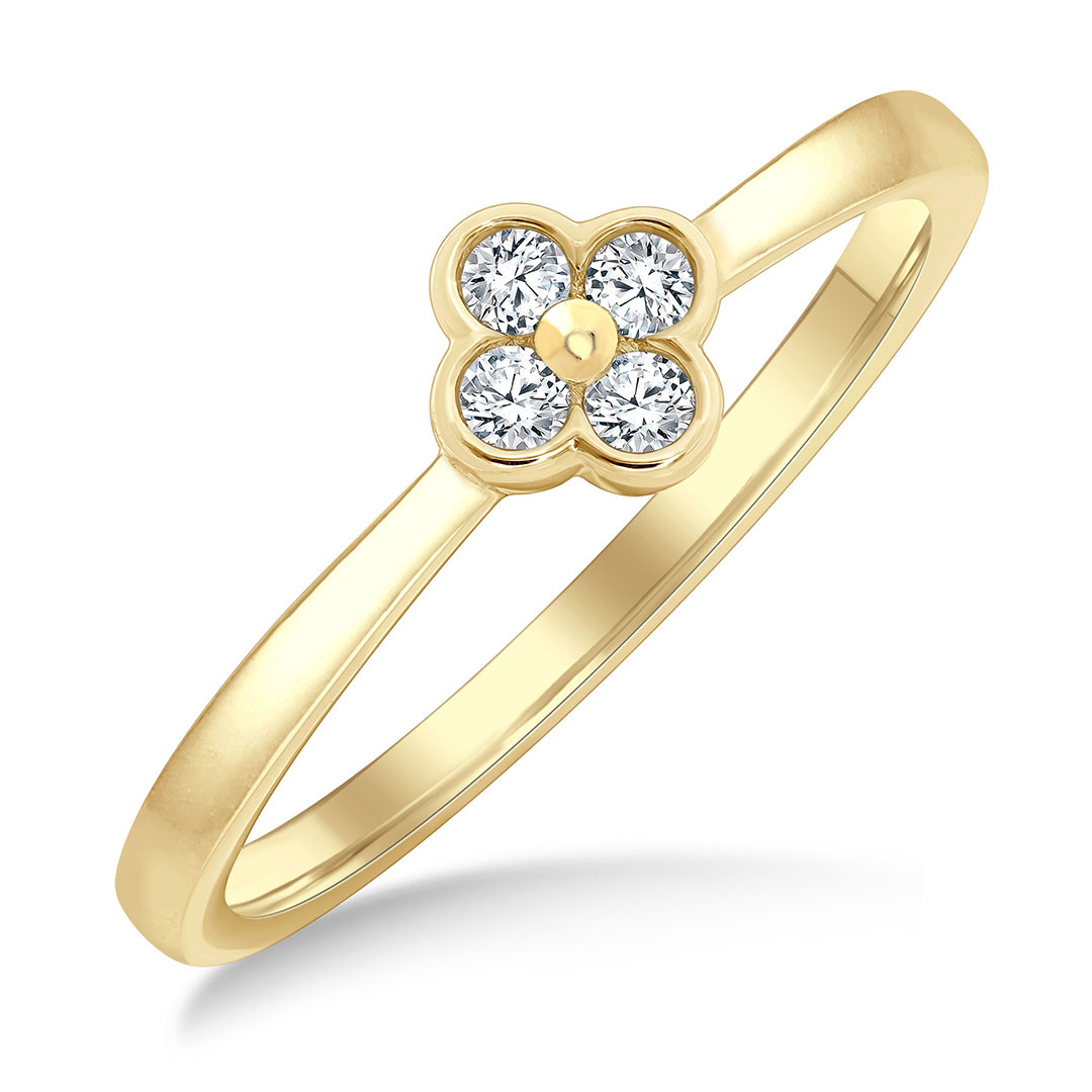 Clover Bezel Set Petite Fashion Ring