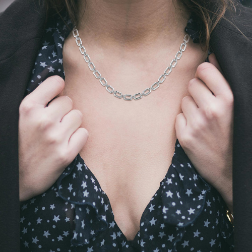 Bold Open Window D-Link Diamond Paperclip Necklace