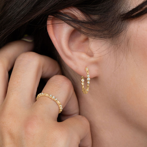 Round Cut Diamond Stackable Band