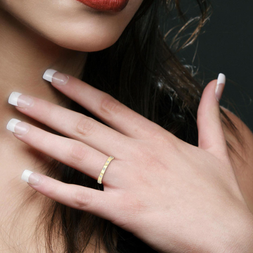 Coriselle Diamond Band