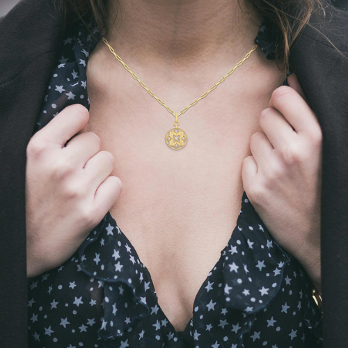 Floral Medallion Circle Diamond Pendant
